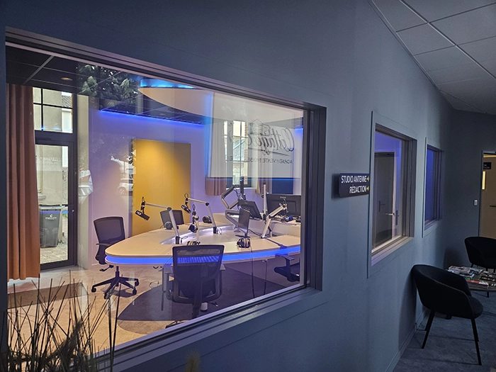NOV ma radio : acoustique des studios